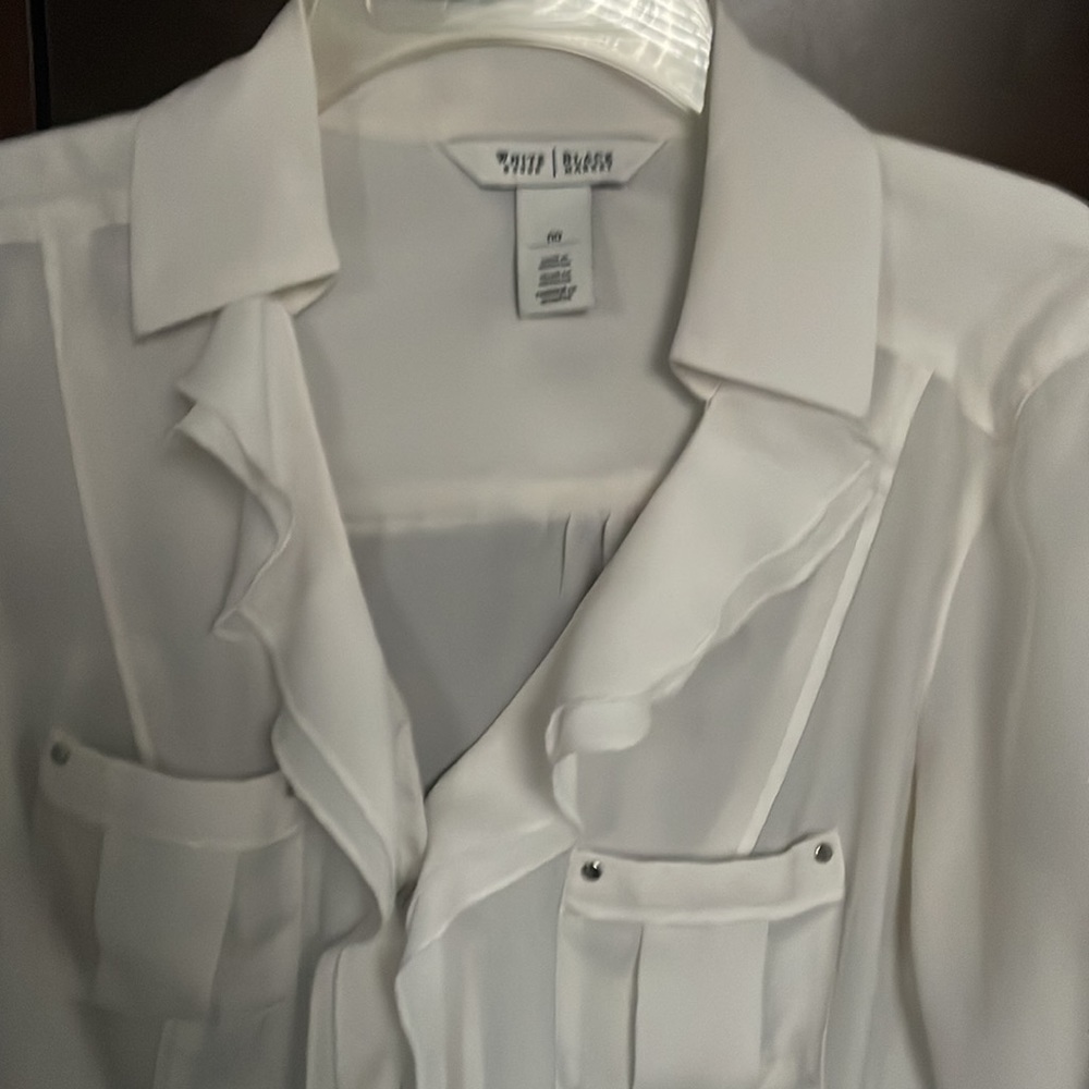 White House, Black market blouse - Picture 4 of 6